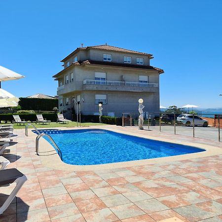 Pension Residencia Cecilia Aios Exterior photo