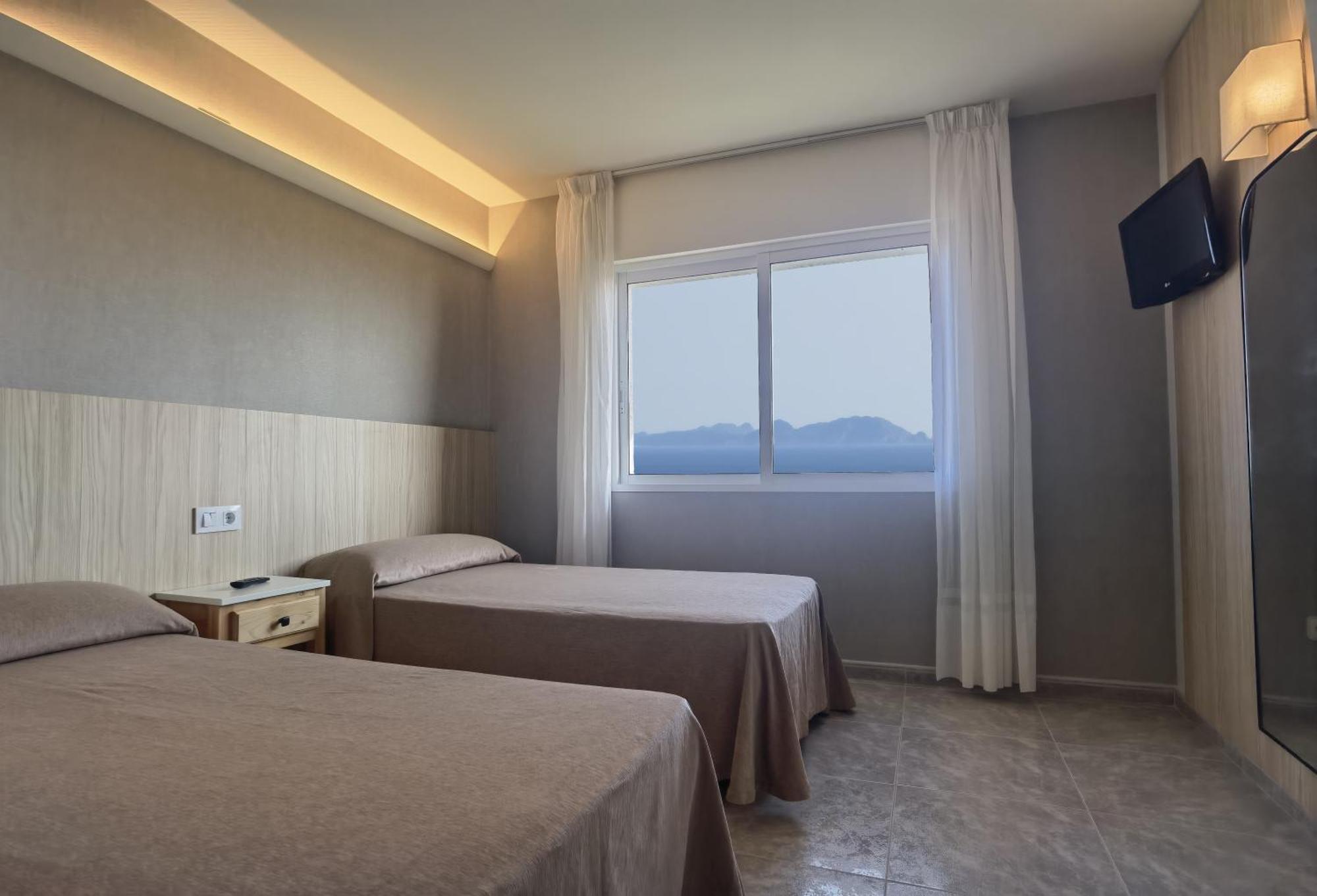 Pension Residencia Cecilia Aios Exterior photo