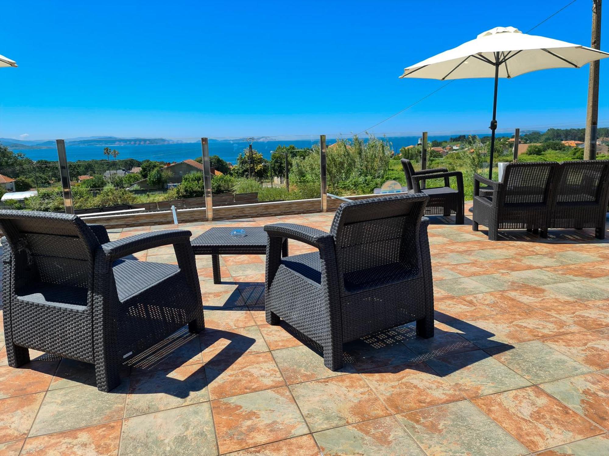 Pension Residencia Cecilia Aios Exterior photo