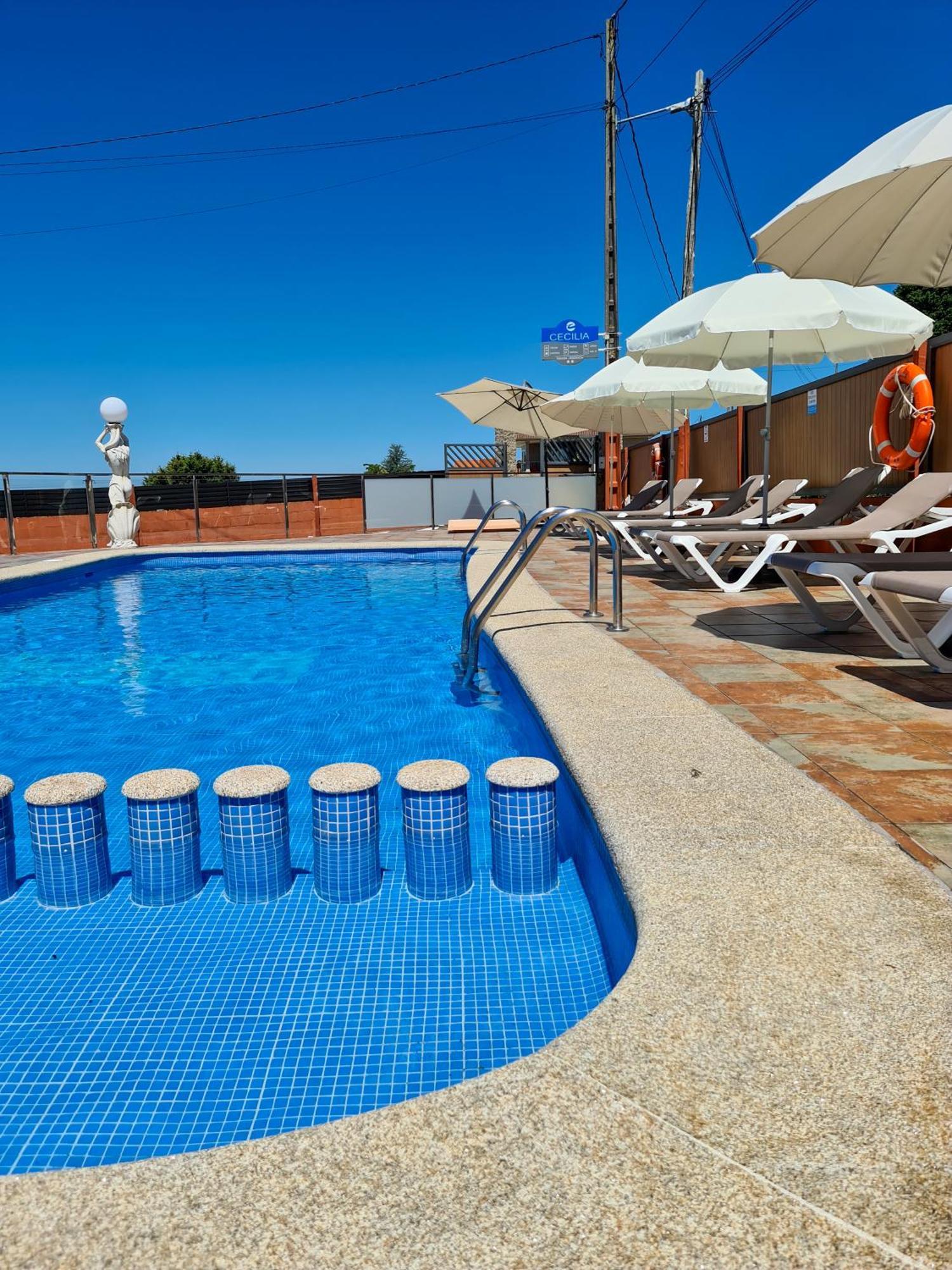 Pension Residencia Cecilia Aios Exterior photo
